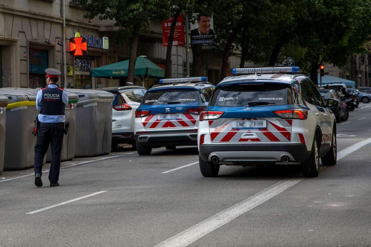 Aparece Un Cuerpo Sin Vida En El Interior De Un Coche Abandonado En La