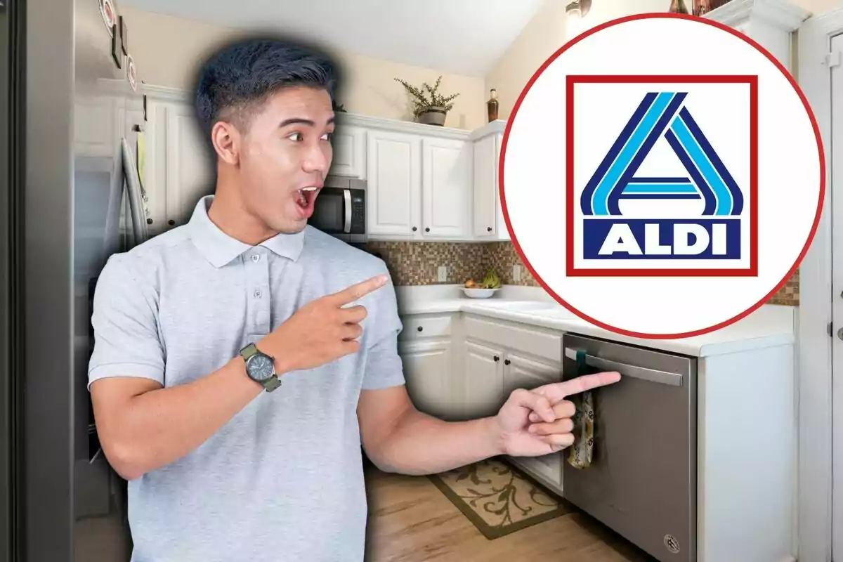 Hombre sorprendido señalando el logotipo de ALDI en una cocina moderna