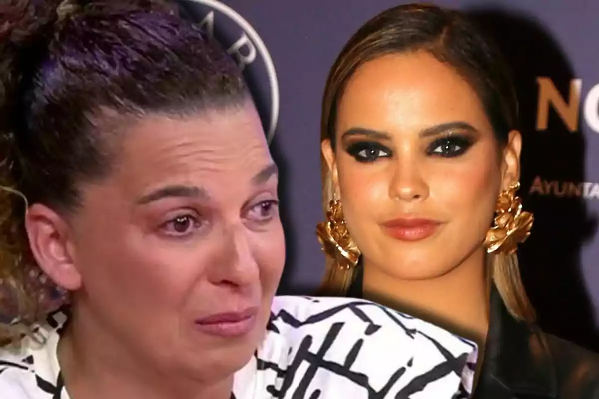 Tamara i Gloria Camila en primer pla, una d'elles amb expressió de tristesa i l'altra posant amb maquillatge i arracades daurades.