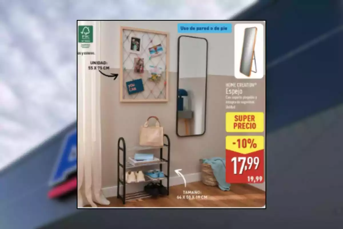 Entrada de casa decorada con un espejo de cuerpo entero, un organizador de zapatos negro con dos niveles, una cesta con manta azul, un tablero de fotos en la pared y una bolsa beige sobre el organizador, junto a una oferta de precio destacado en la esquina derecha Entrada de casa decorada con un espejo de cuerpo entero, un organizador de zapatos negro con dos niveles, una cesta con manta azul, un tablero de fotos en la pared y una bolsa beige sobre el organizador, junto a una oferta de precio destacado en la esquina derecha