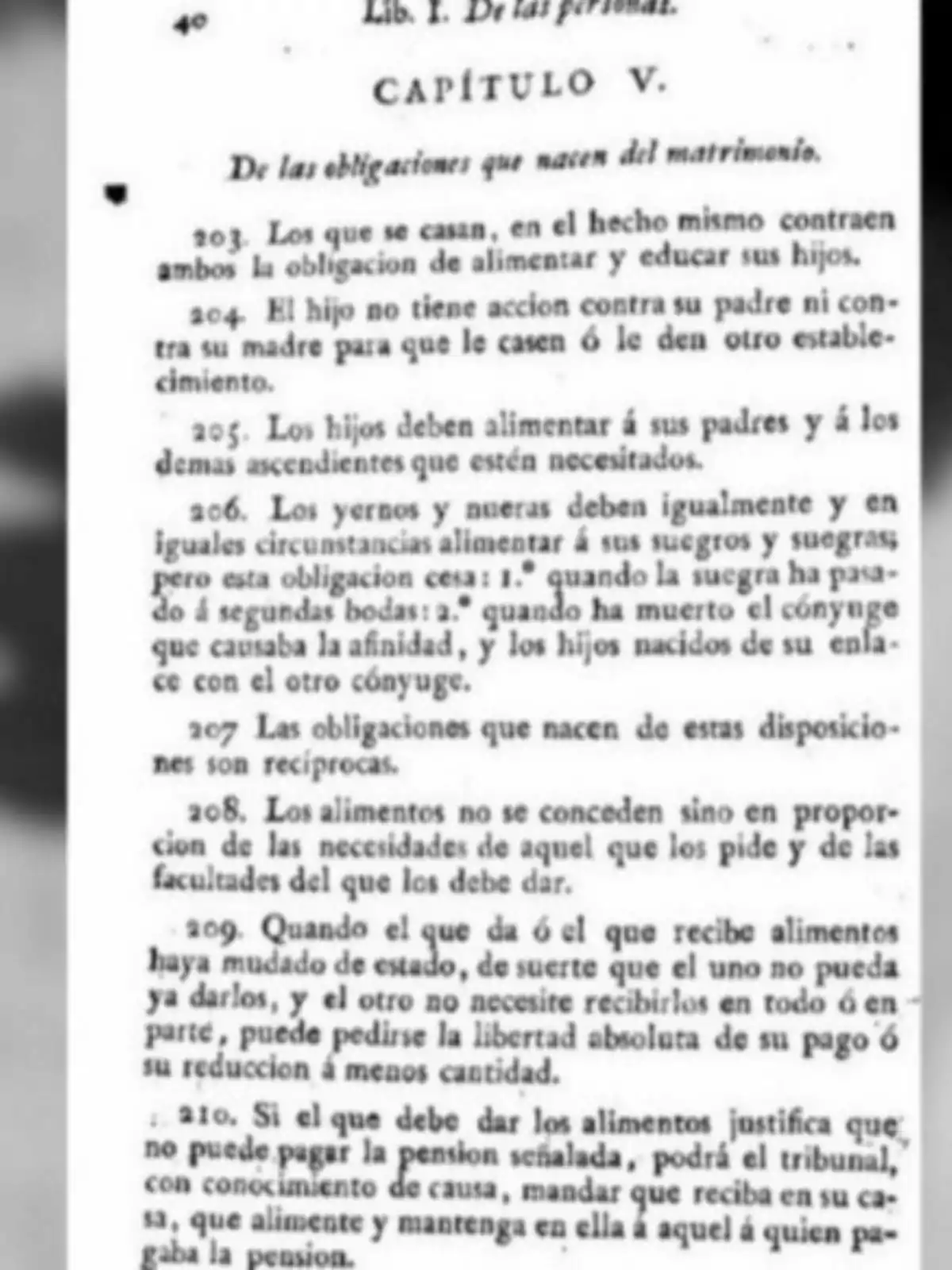 Página de un libro antiguo en español que trata sobre las obligaciones familiares derivadas del matrimonio, incluyendo deberes de alimentación y educación entre padres, hijos, yernos y nueras Página de un libro antiguo en español que trata sobre las obligaciones familiares derivadas del matrimonio, incluyendo deberes de alimentación y educación entre padres, hijos, yernos y nueras