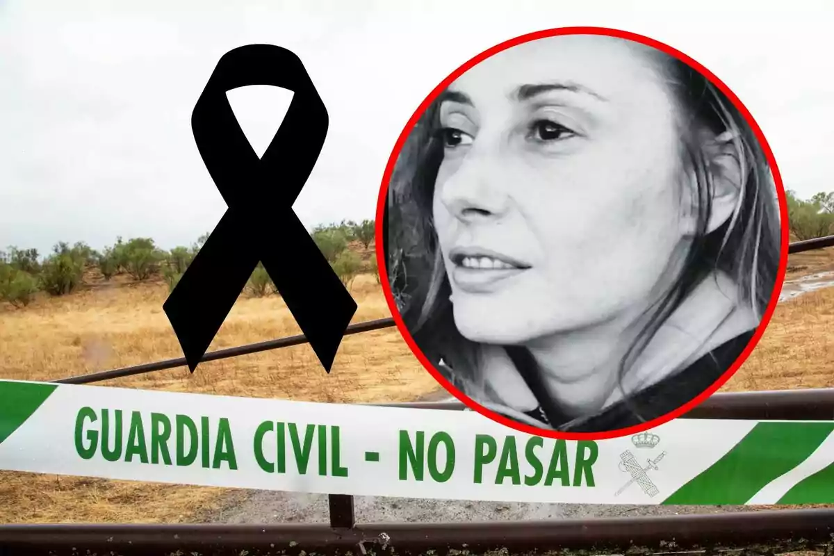 Cinta negra de dol al costat d’una foto en blanc i negre d’una dona emmarcada en un cercle vermell sobre una cinta de la Guàrdia Civil que indica no passar en un entorn rural