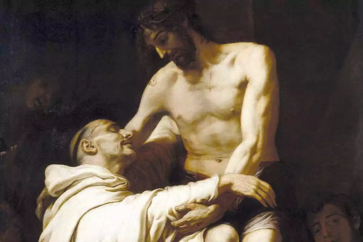 Un home amb túnica blanca abraça una figura masculina mig despullada amb corona d'espines en un ambient fosc.