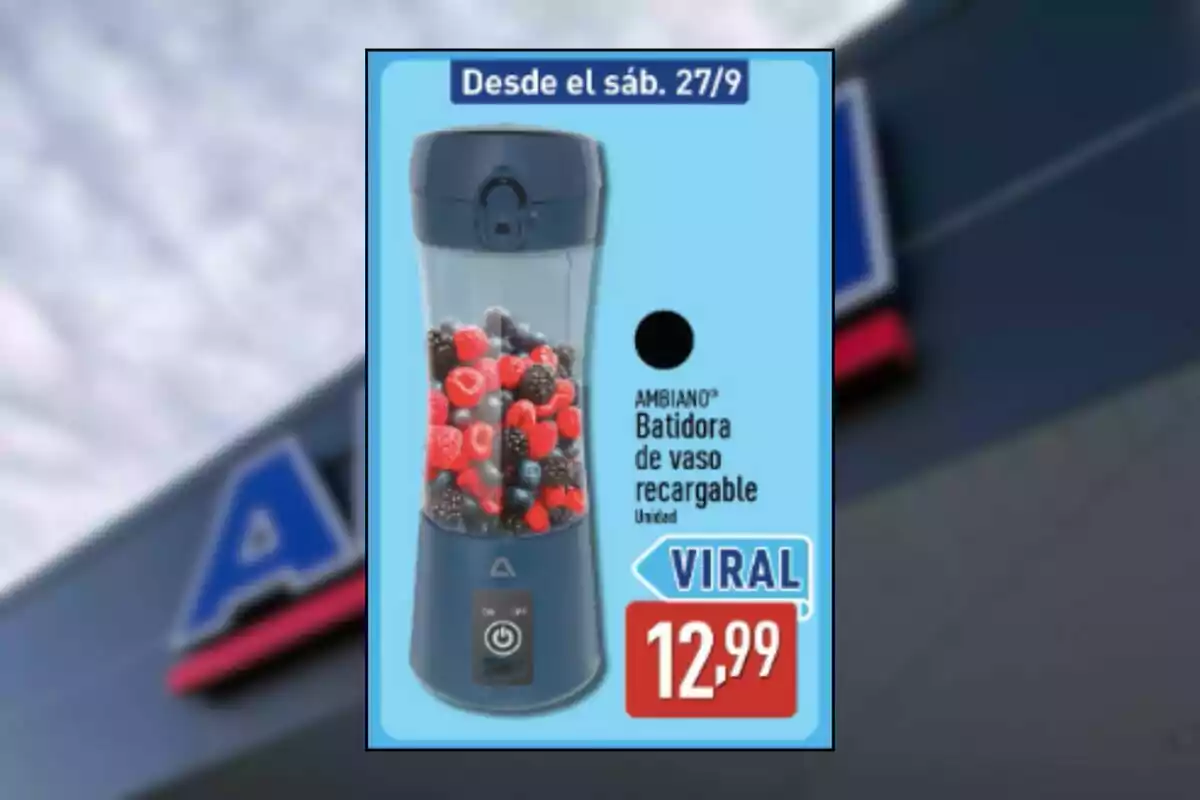 Publicidad de una batidora de vaso recargable con frutas en su interior, disponible desde el 27 de septiembre a un precio de 12,99 euros y destacada como producto viral Publicidad de una batidora de vaso recargable con frutas en su interior, disponible desde el 27 de septiembre a un precio de 12,99 euros y destacada como producto viral