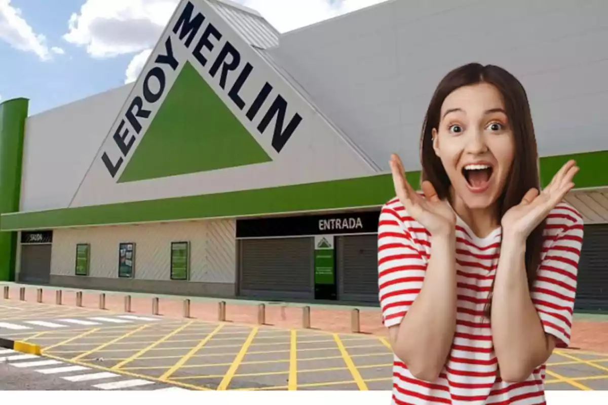 Dona jove amb expressió de sorpresa i alegria davant d’una botiga Leroy Merlin