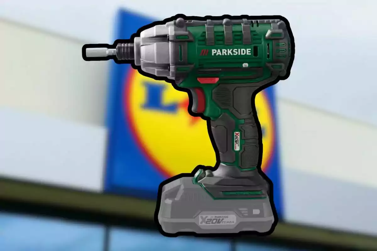 Parkside drill driver against a blurred background of a Lidl store