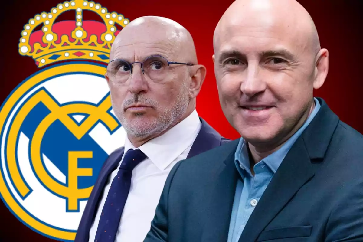 Dos homes calbs amb vestit posen davant de l’escut del Reial Madrid sobre un fons vermell