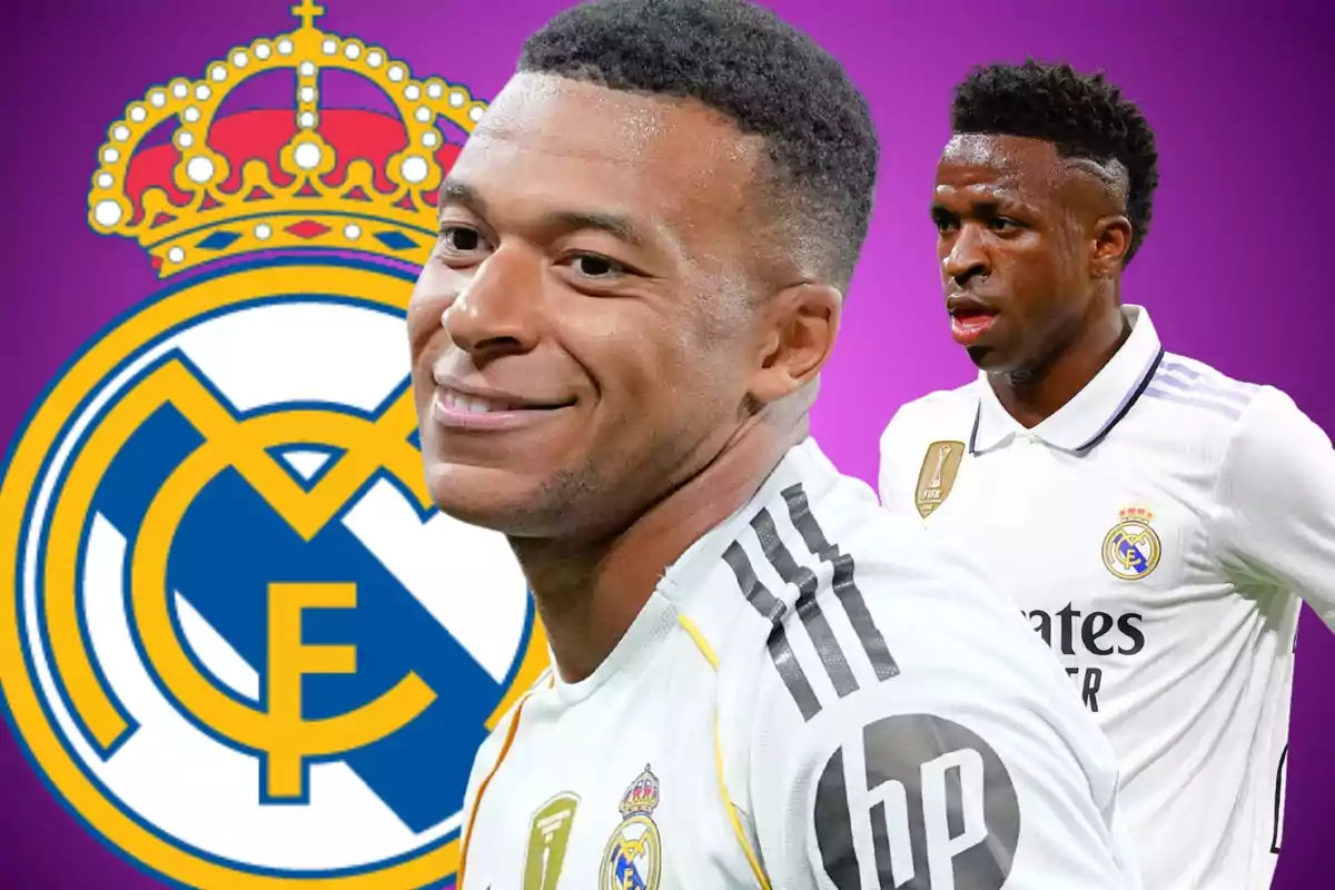 Dos futbolistes amb l’uniforme del Reial Madrid posen davant de l’escut del club sobre un fons morat