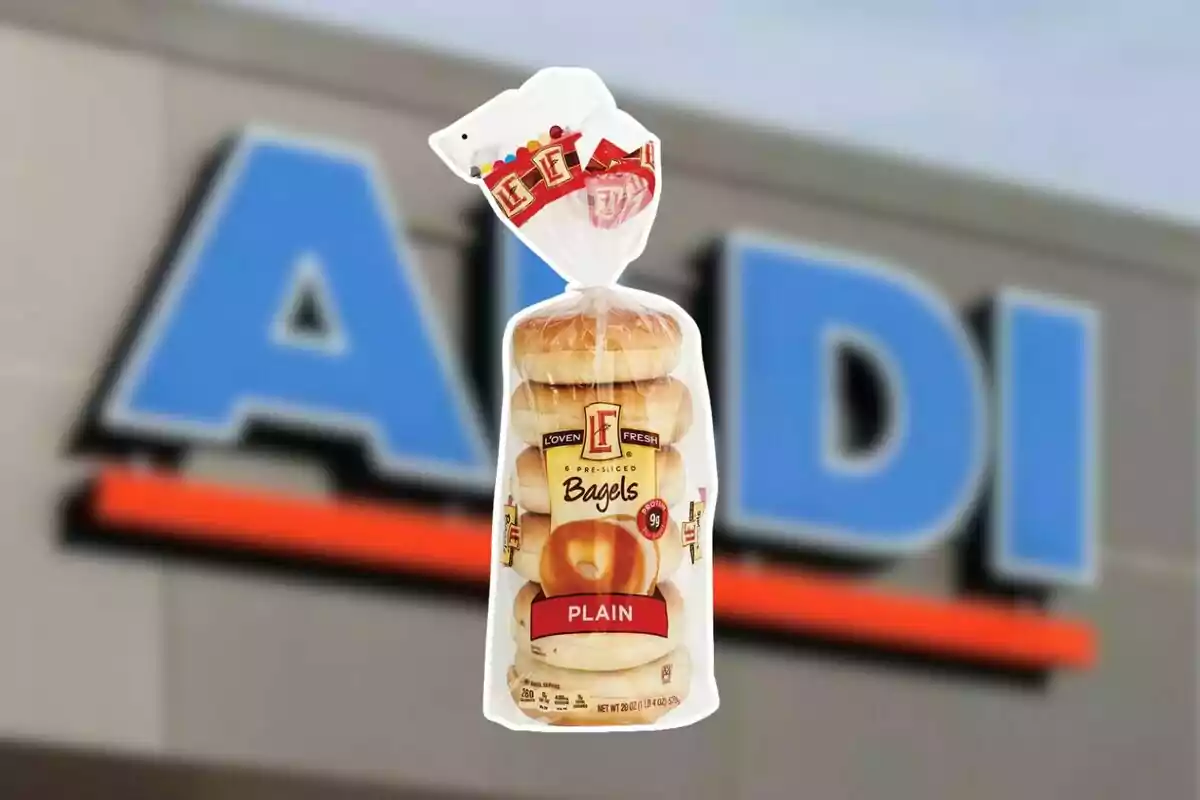 Bag of L’oven Fresh plain bagels in front of a blurred Aldi store Bag of L’oven Fresh plain bagels in front of a blurred Aldi store