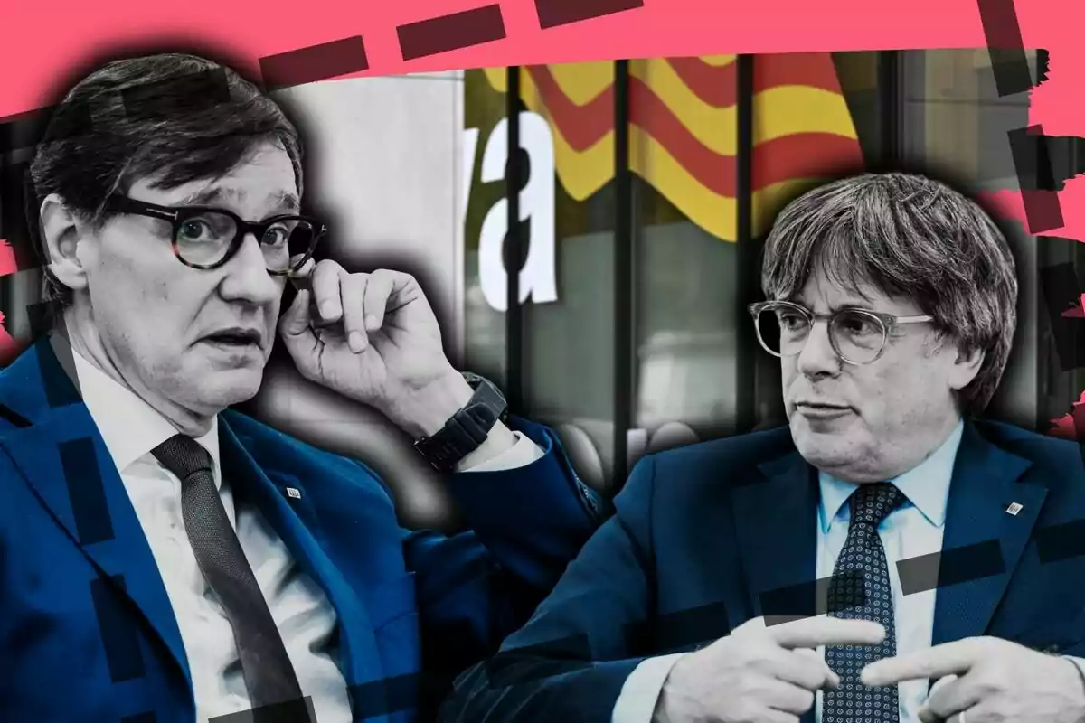 Carles Puigdemont i Salvador Illa amb ulleres i vestit conversen, al fons es veu una bandera amb franges vermelles i grogues i un disseny gràfic en tons rosats i negres.