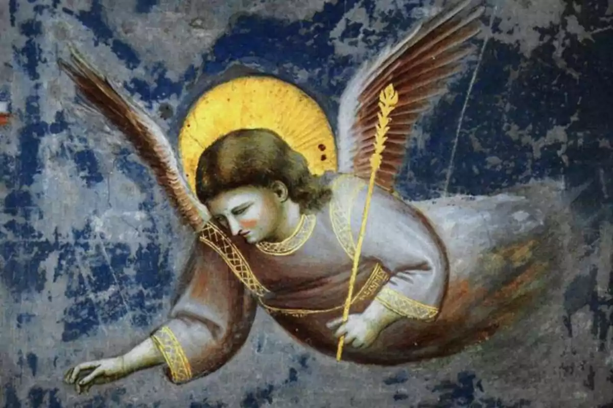 Pintura d’un àngel amb aurèola daurada i ales esteses sobre un fons blau