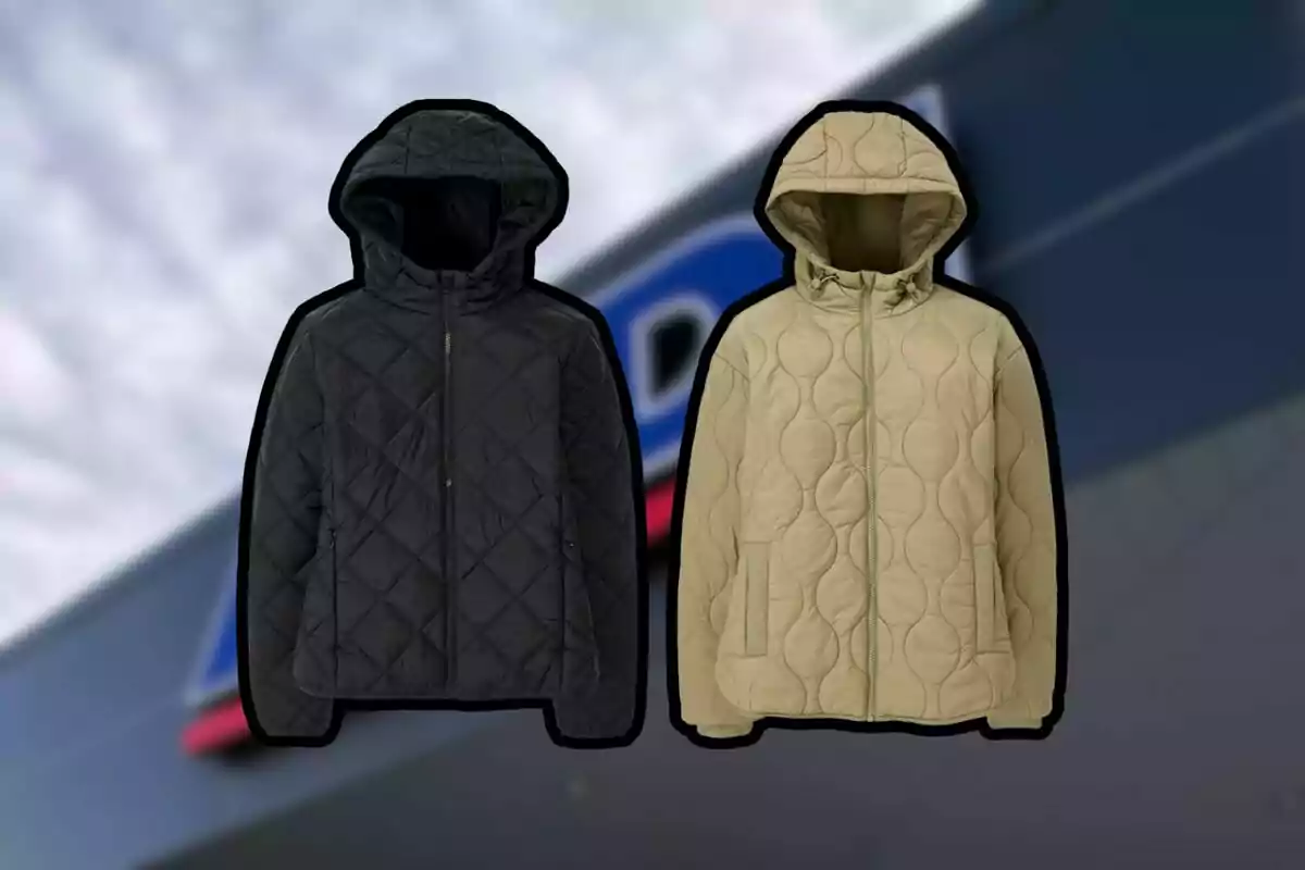 Dos chamarras acolchadas con capucha, una negra y una beige, sobre un fondo desenfocado.