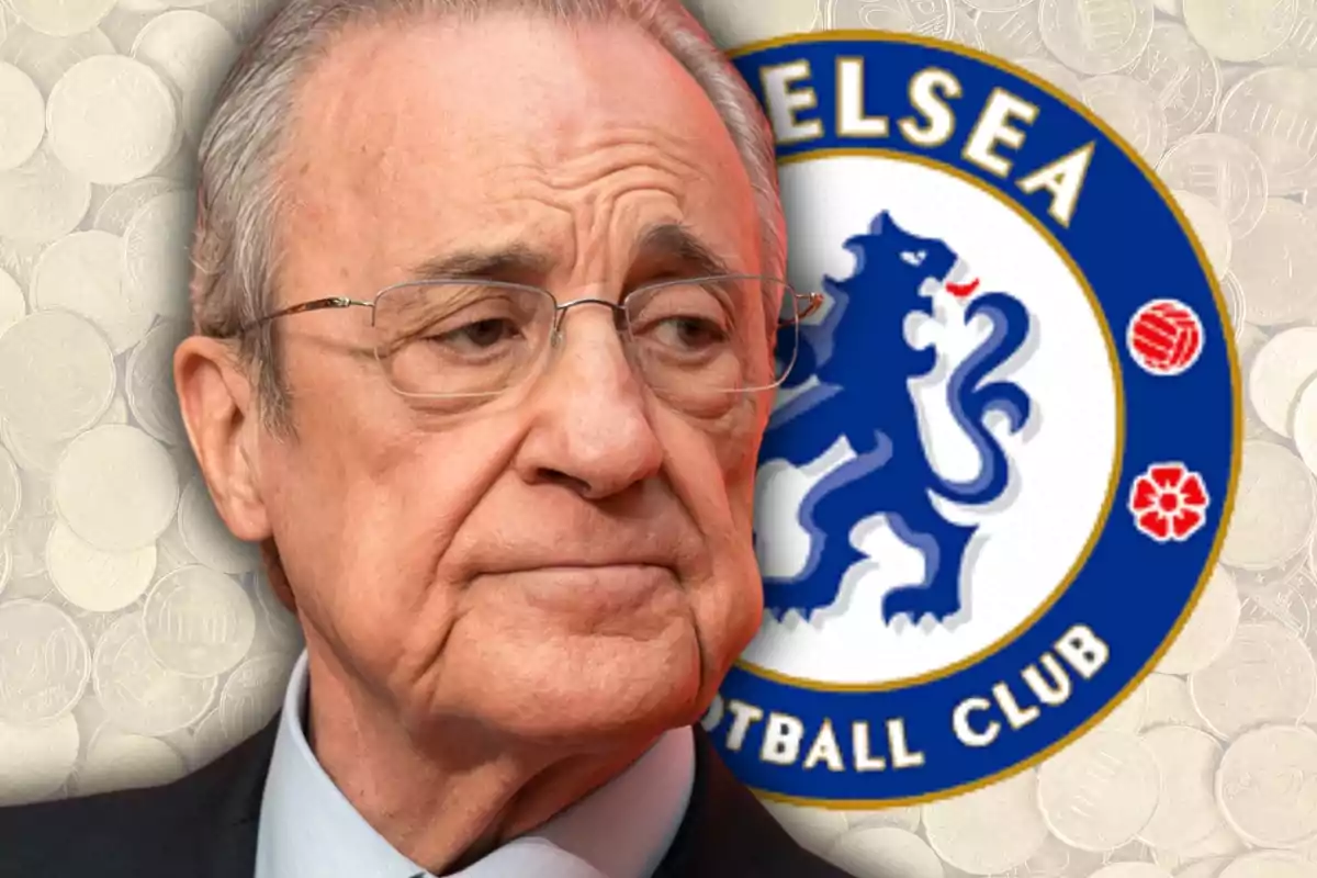 Home gran amb ulleres i expressió seriosa davant de l’escut del Chelsea i un fons de monedes.