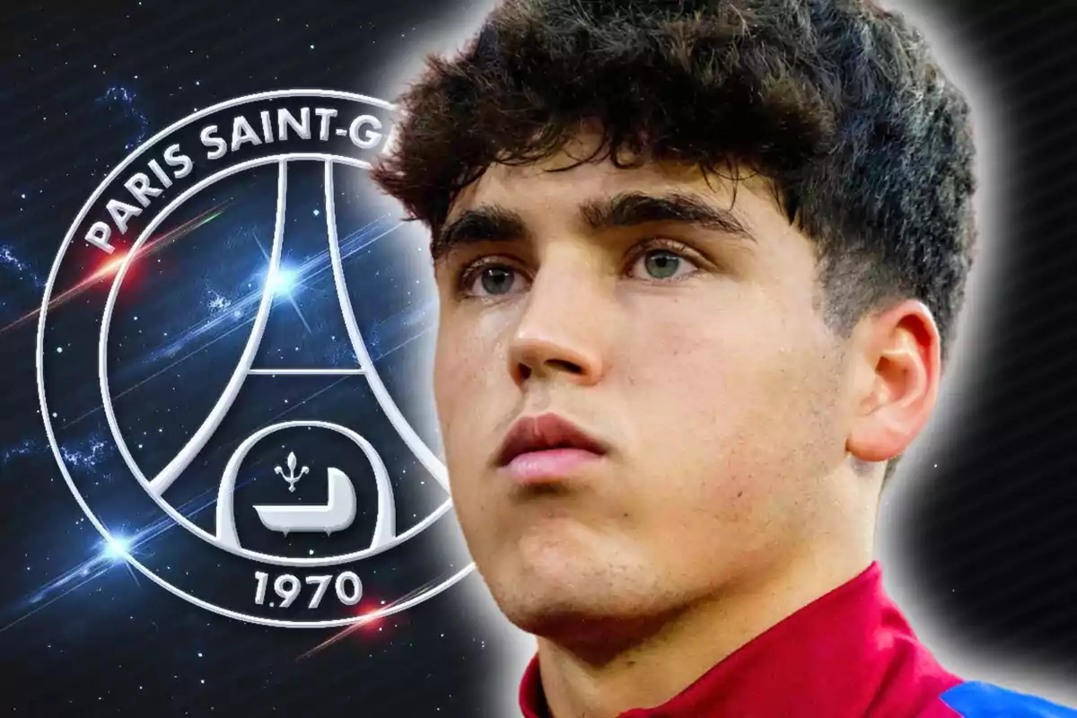 Jove futbolista amb expressió seriosa i l’escut del Paris Saint-Germain de fons