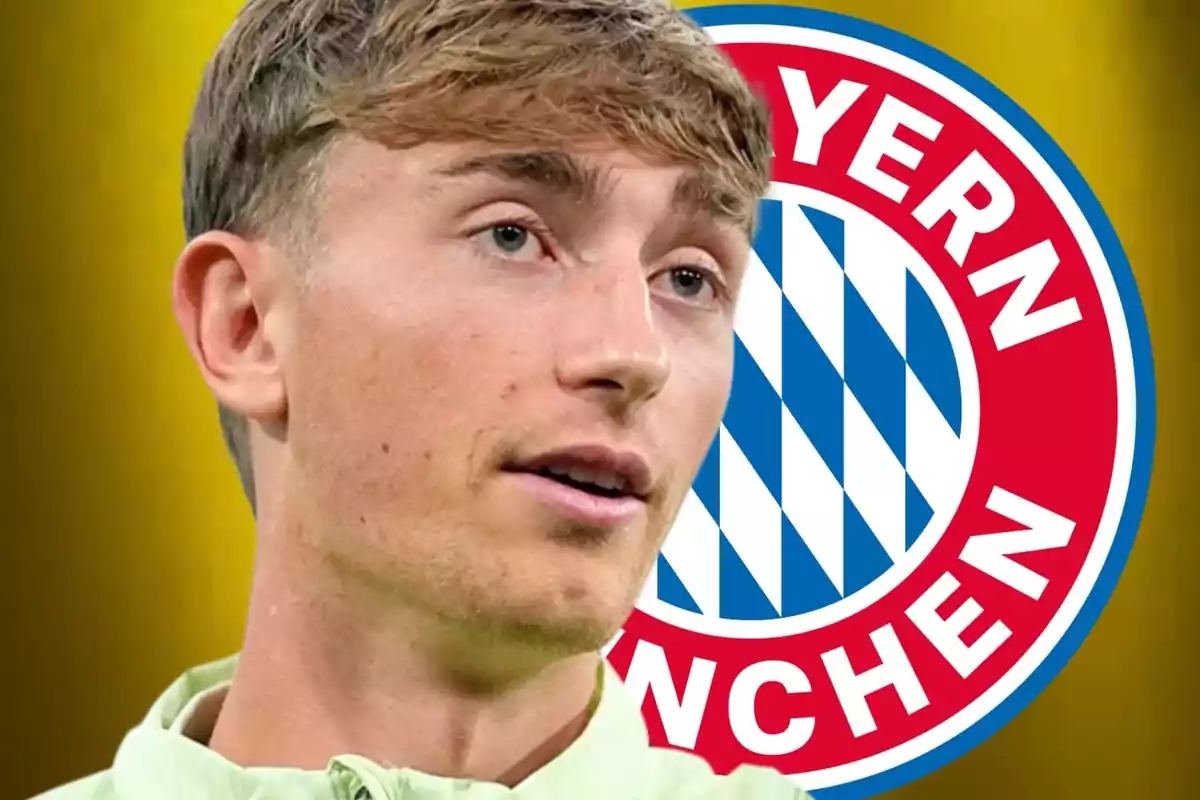 Joven con cabello rubio claro frente al escudo del Bayern Múnich sobre un fondo amarillo