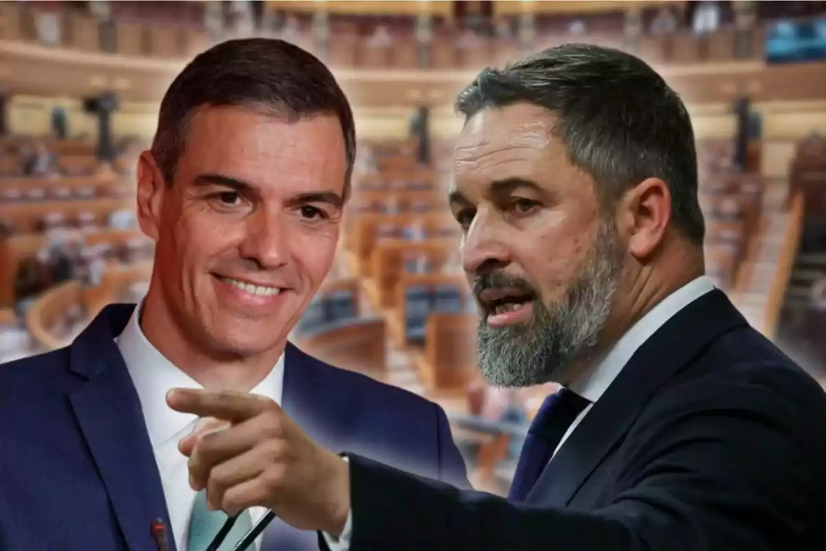 Dos homes amb vestit discuteixen en un parlament desenfocat