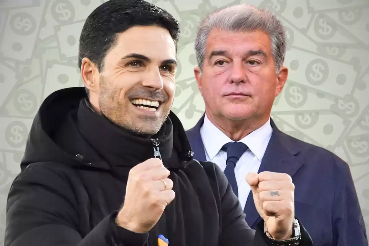 Dos homes en primer pla, un somrient i aixecant els punys en senyal de celebració, l’altre amb expressió seriosa, tots dos amb un fons de bitllets amb símbols de dòlar.