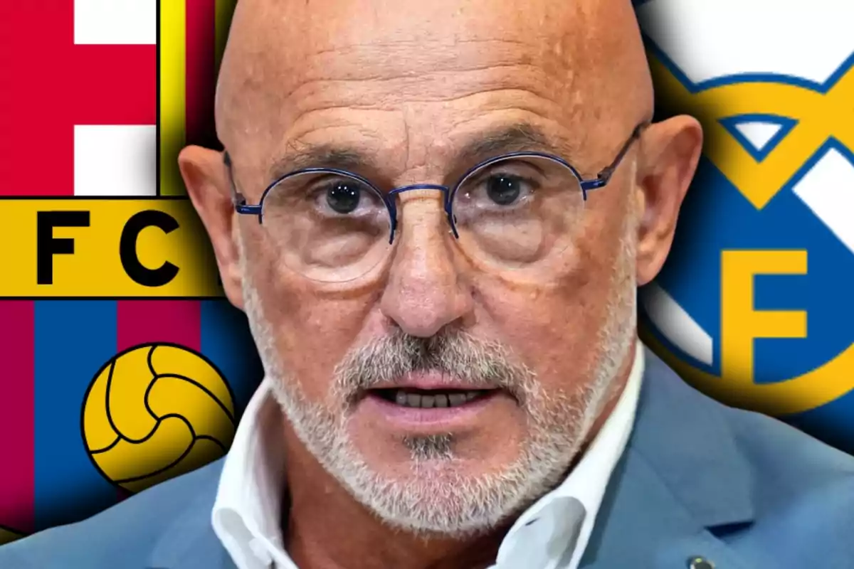 Home calb amb ulleres i barba canosa en primer pla amb els escuts del FC Barcelona i del Reial Madrid de fons