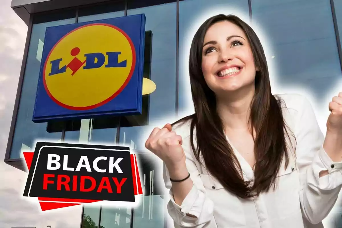 Dona somrient celebrant davant d’una botiga Lidl amb un cartell de Black Friday.
