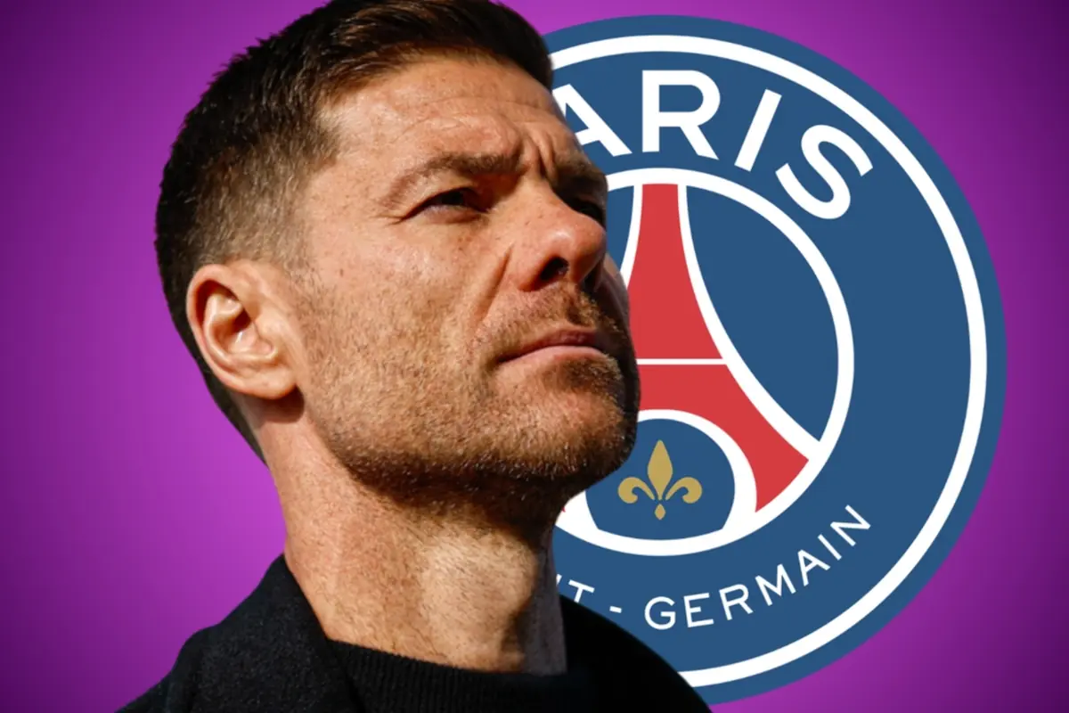 Home de perfil amb expressió seriosa davant del logotip del Paris Saint-Germain sobre un fons morat