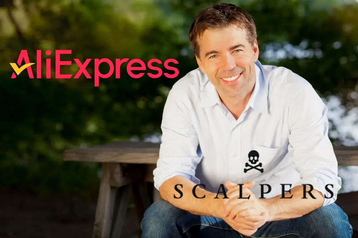 Montaje con hombre sonriente sentado en un banco de madera al aire libre con los logotipos de AliExpress y Scalpers superpuestos en la imagen