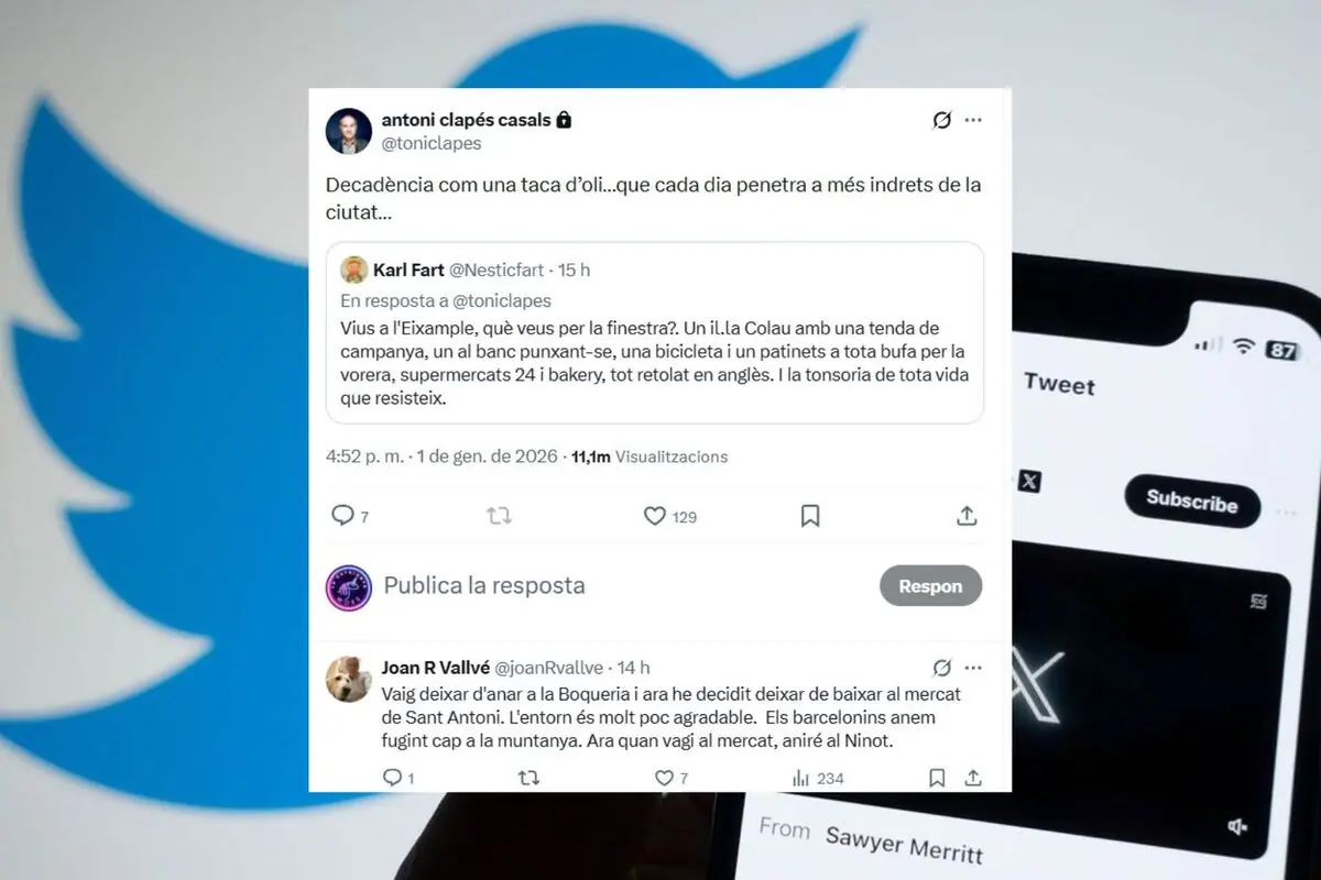 Captura de pantalla de Twitter en un móvil donde se leen tuits en catalán sobre la decadencia de la ciudad de Barcelona superpuestos al logotipo azul del pájaro de Twitter en el fondo
