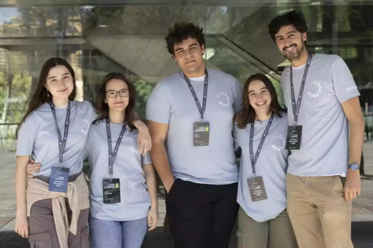 Foto grupo alumnos con su docente