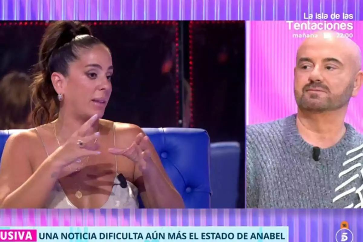 Anabel Pantoja y Luis Pliego conversan en Tardear con un rótulo que menciona una noticia sobre Anabel.