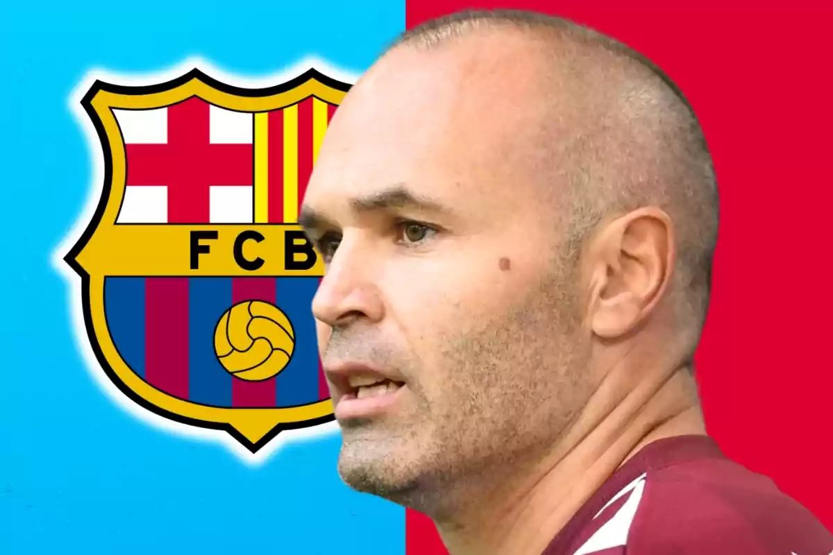 Un home calb amb barba curta davant de l'escut del FC Barcelona.