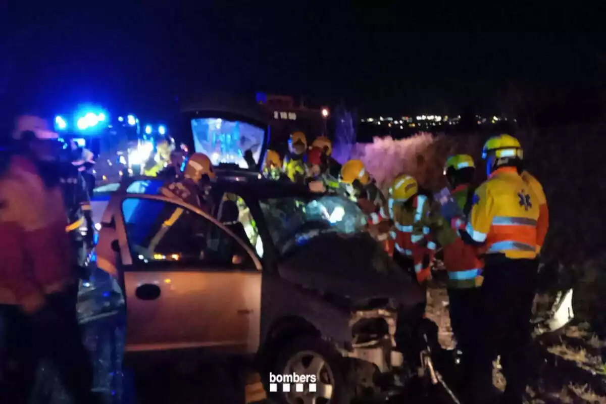 Fotografia de l'accident a la carretera entre Llers i Figueres