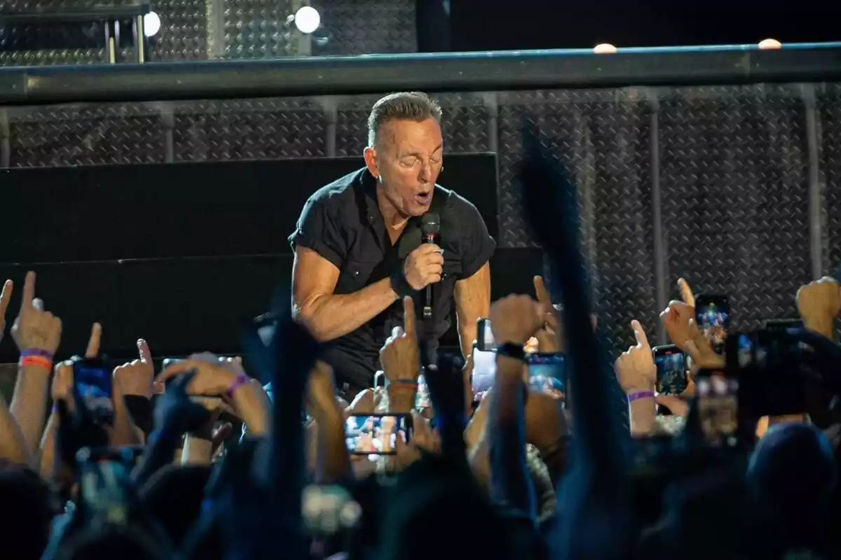 Imatge de Bruce Springsteen durant un concert a Barcelona el 2023