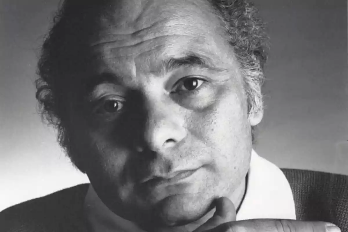 Burt Young, actor mort el 8 d'octubre del 2023