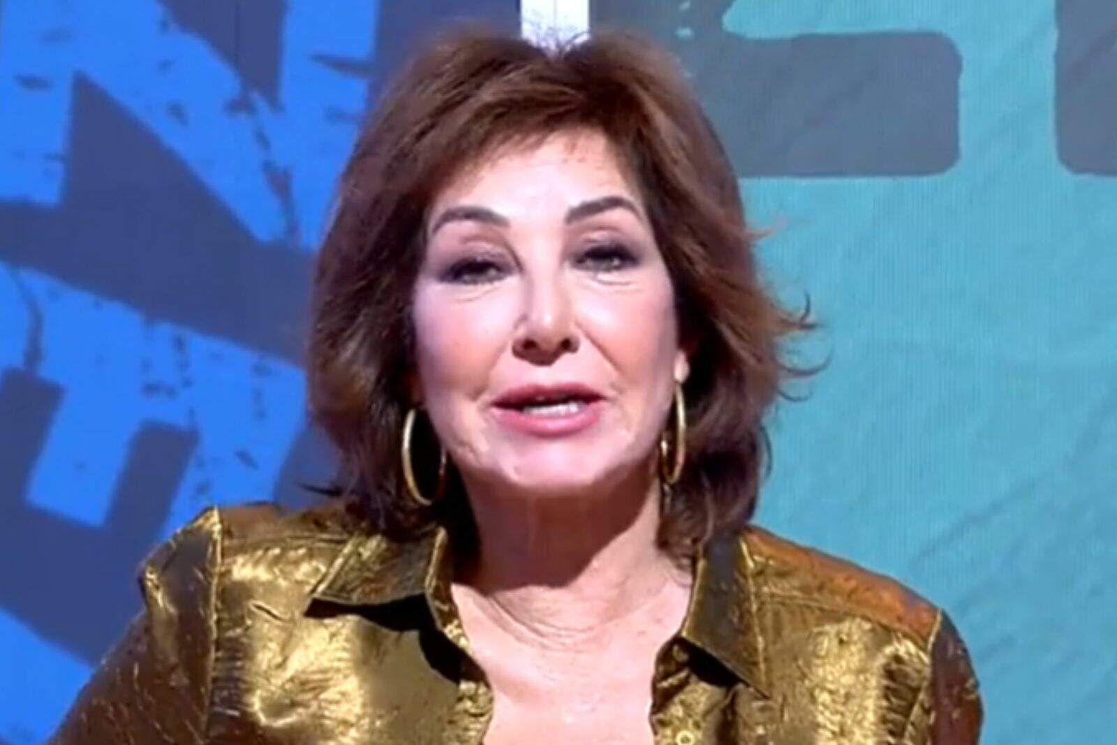 Ana Rosa Quintana leaves everyone in shock after breaking her golden rule  on '¡De Viernes!'