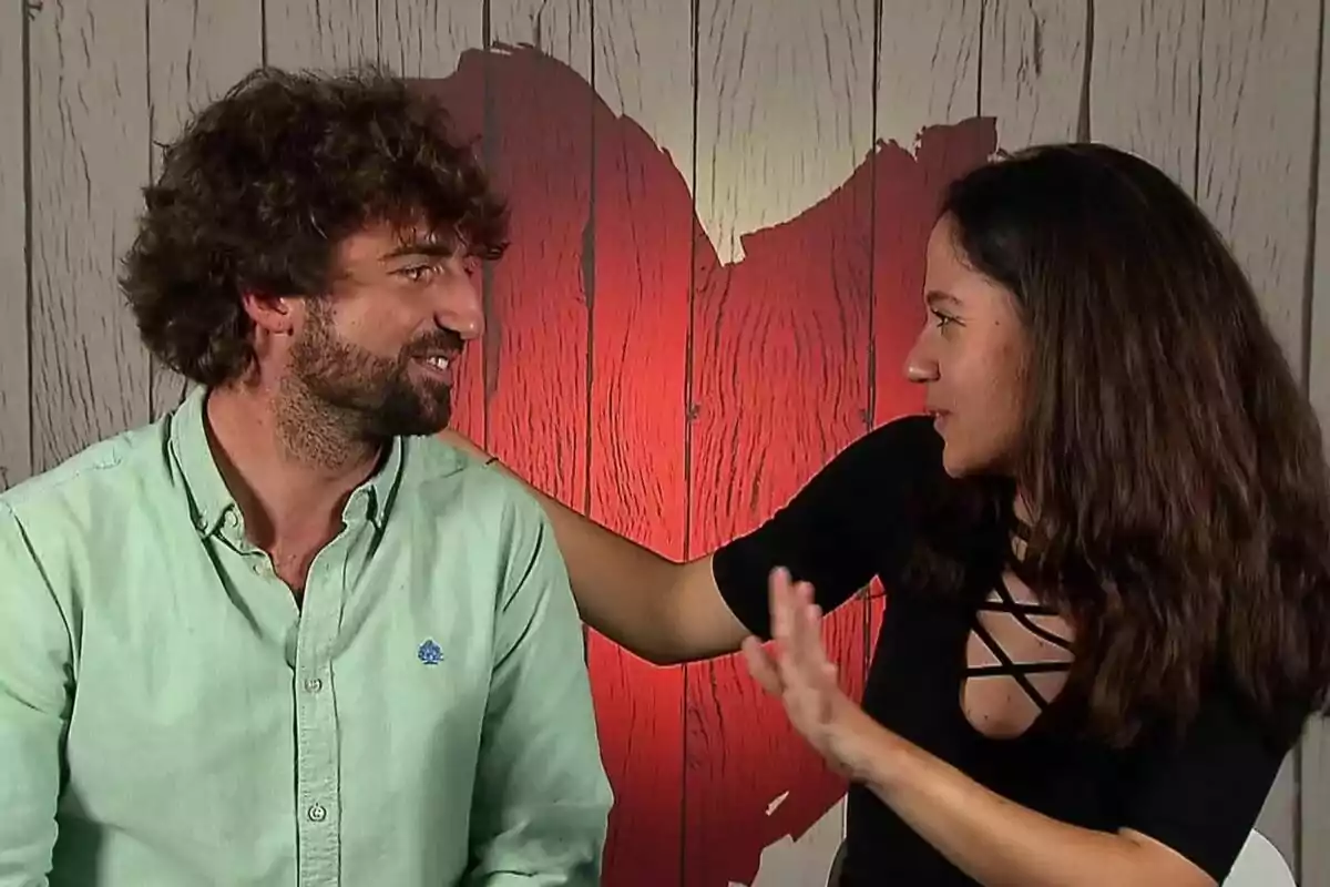 Captura de Óscar y Sandra en la decisión final de 'First Dates'