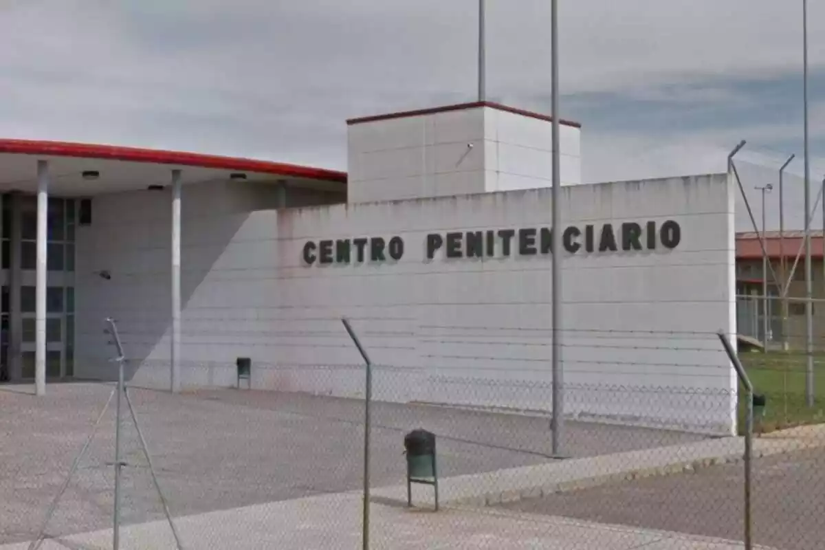 Centre Penitenciari d'Oviedo