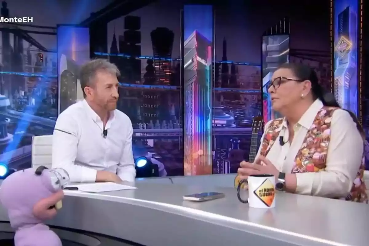 María del Monte para los pies a Pablo Motos por su pregunta en 'El  Hormiguero'