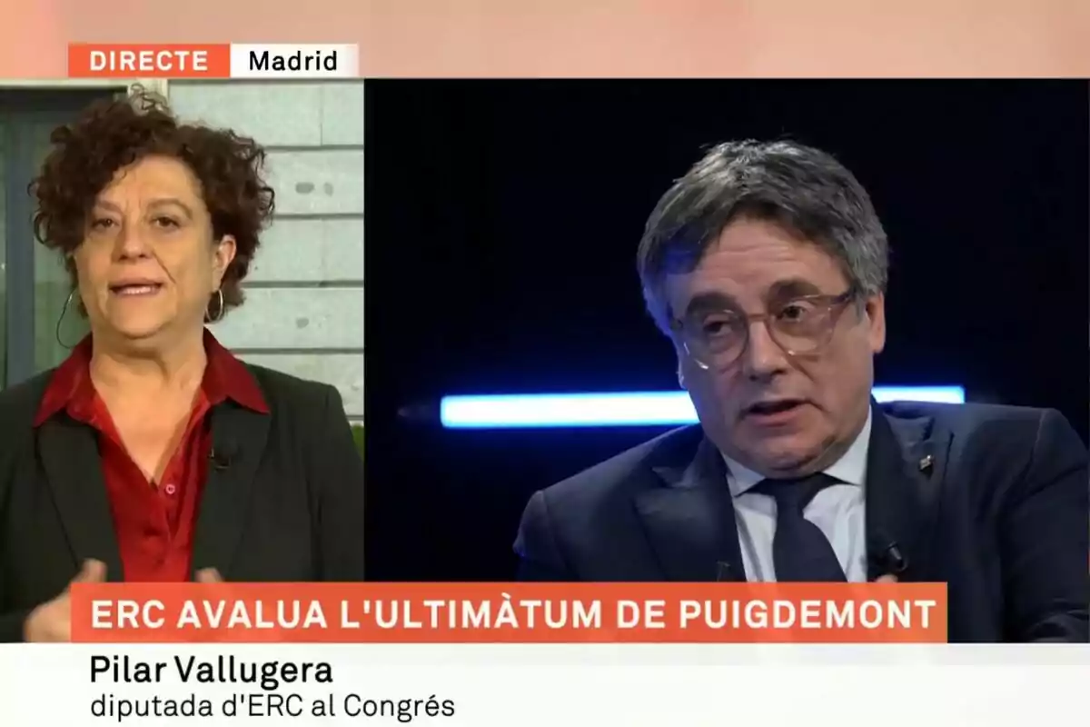 Dues persones en una transmissió en viu des de Madrid, amb un text que esmenta ERC i un ultimàtum de Puigdemont.