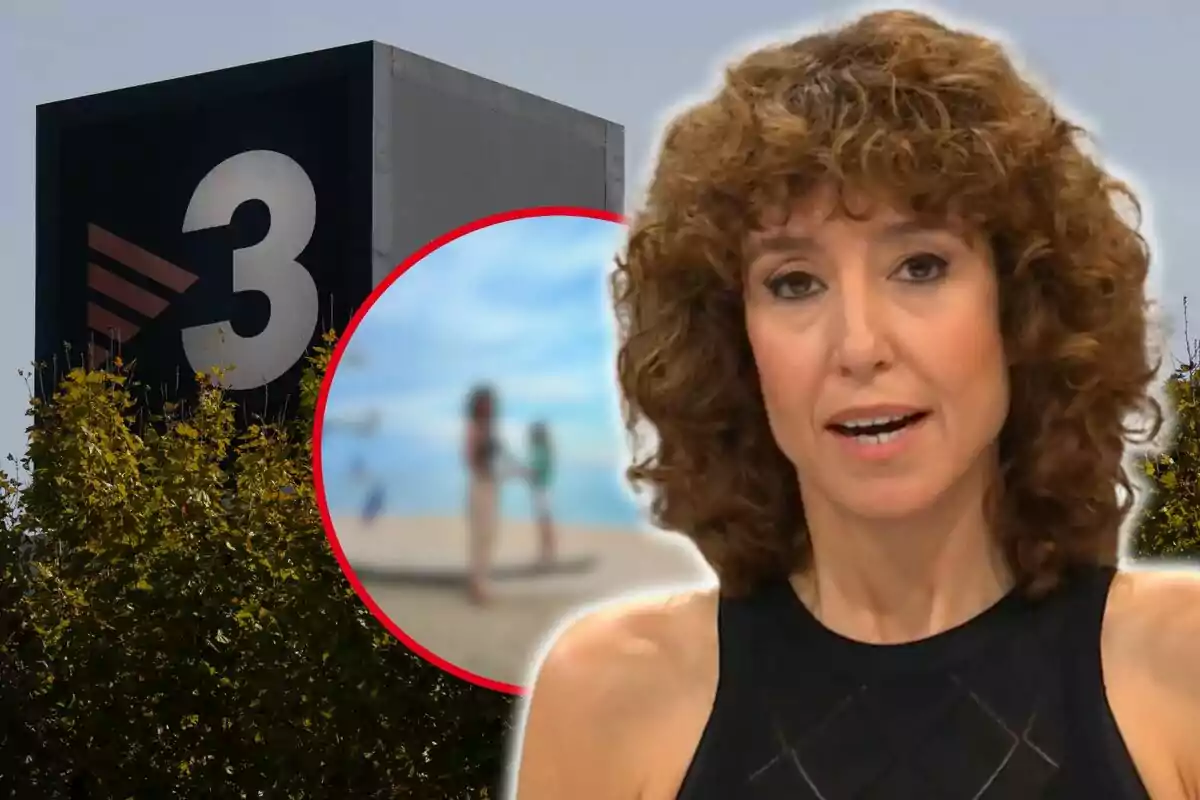 Dona de cabell arrissat davant d'un edifici amb el logotip d'un canal de televisió i una imatge borrosa en un cercle vermell.