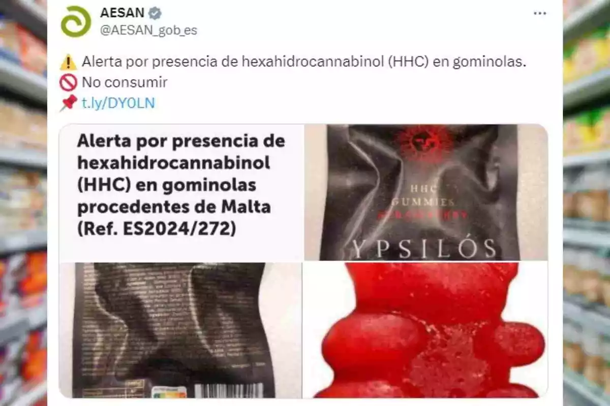 Fotomuntatge amb la captura del tweet de l'AESAN sobre l'alerta alimentària en unes gominoles Fotomuntatge amb la captura del tweet de l'AESAN sobre l'alerta alimentària en unes gominoles