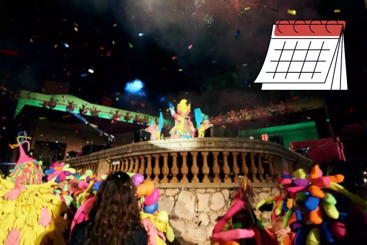 Fotomuntatge amb una imatge del Carnaval de Sitges i un calendari al capdavant