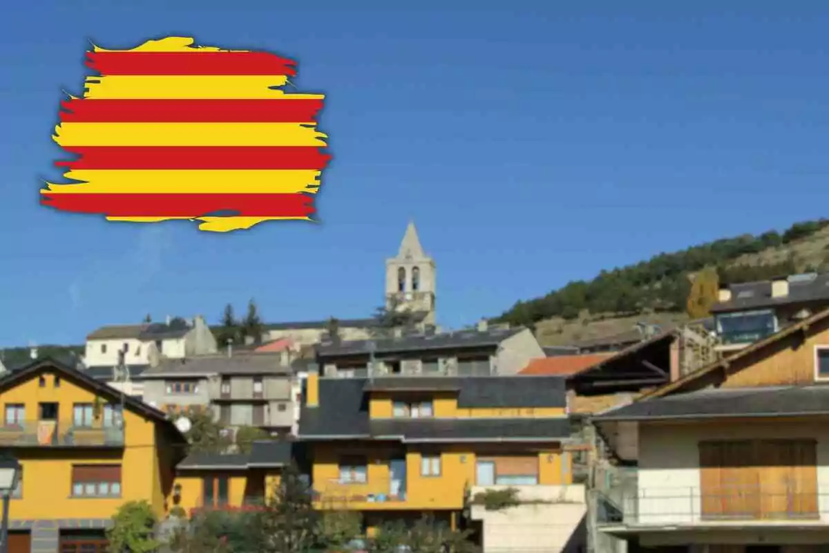 Fotomuntatge amb una imatge de fons de Llívia, i al capdavant una bandera catalana