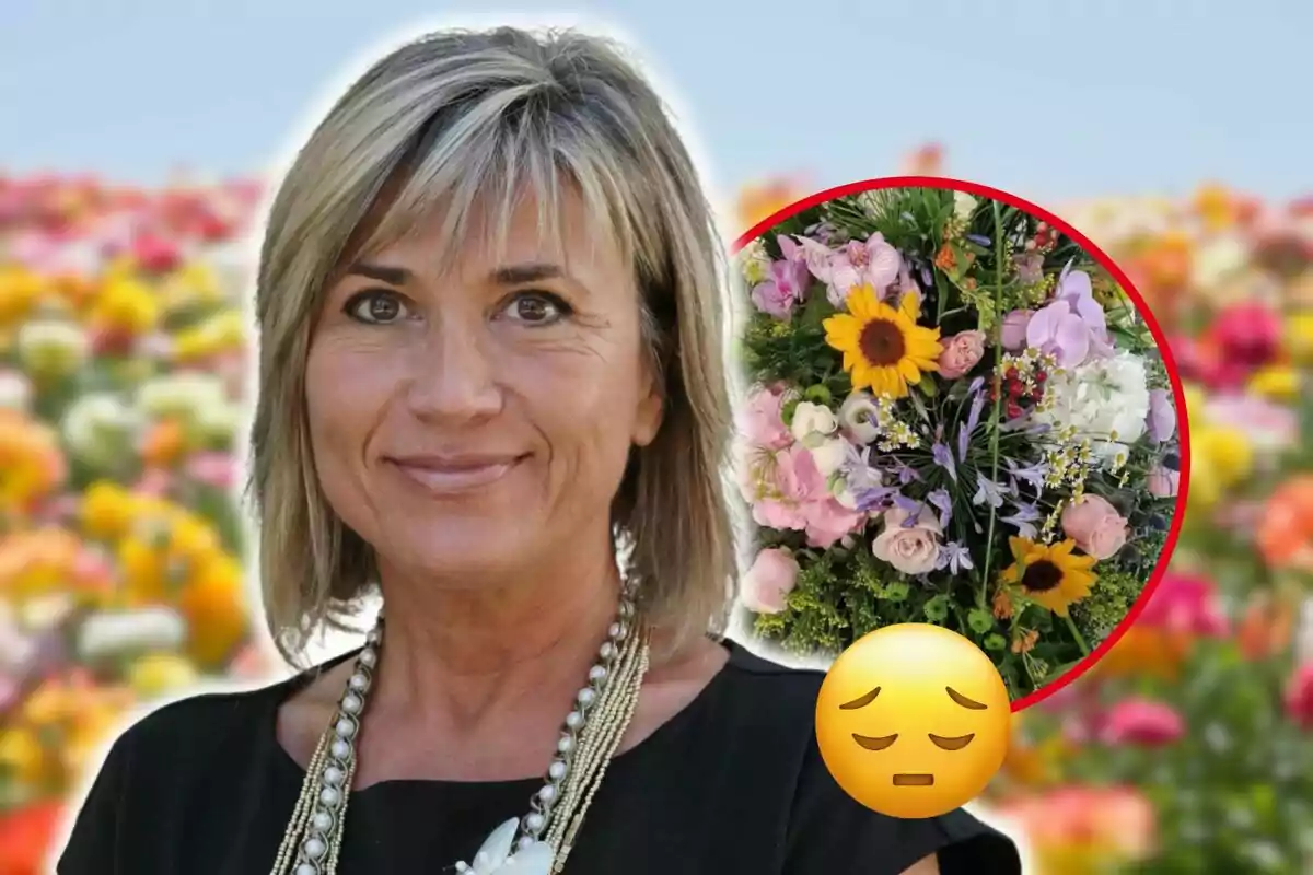 Una dona somrient amb cabell ros i curt, amb un collaret de perles, davant d'un camp de flors acolorides, amb un cercle vermell que mostra un ram de flors i un emoji trist.