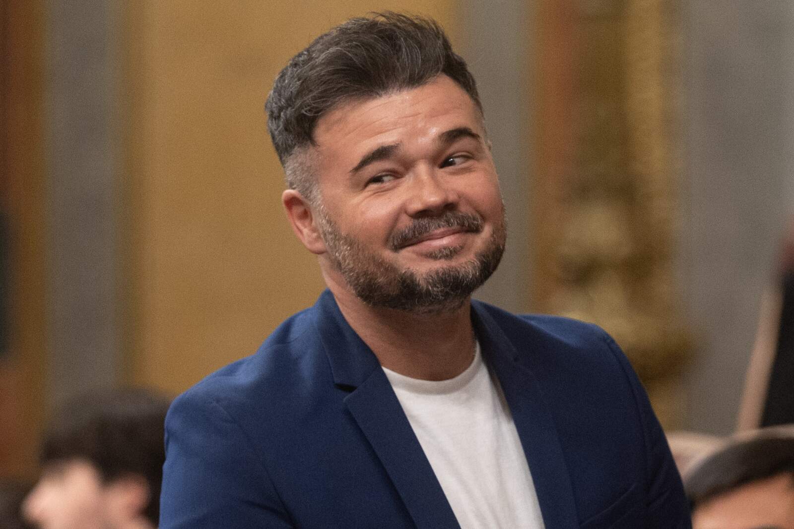 Gabriel Rufián now makes gestures to the CUP