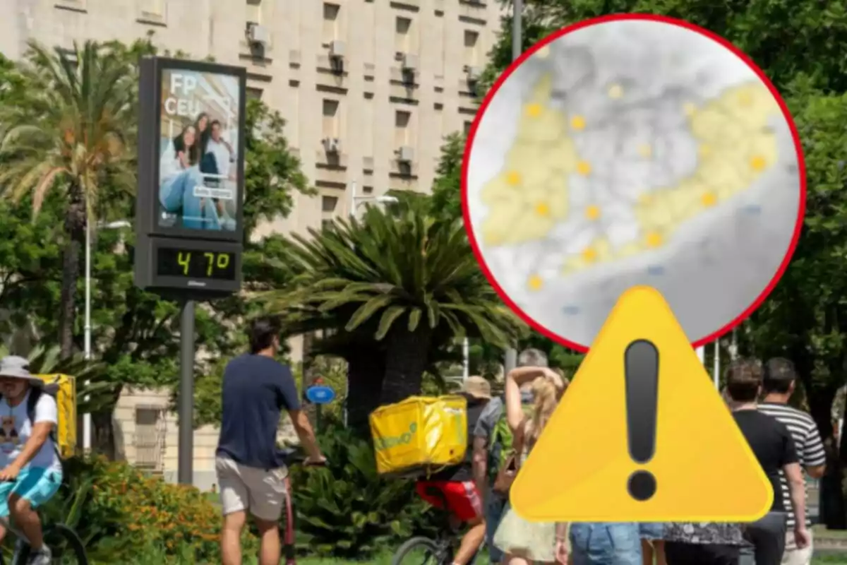 Persones caminant i amb bicicleta en un carrer amb un termòmetre que marca 47 graus i un cartell publicitari, amb una advertència de calor a la cantonada superior dreta.