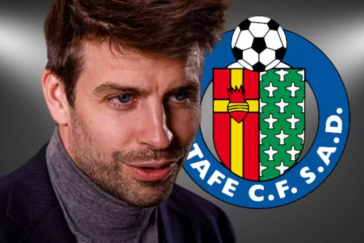 Un hombre con barba y cabello oscuro está frente al escudo del Getafe C.F. S.A.D.