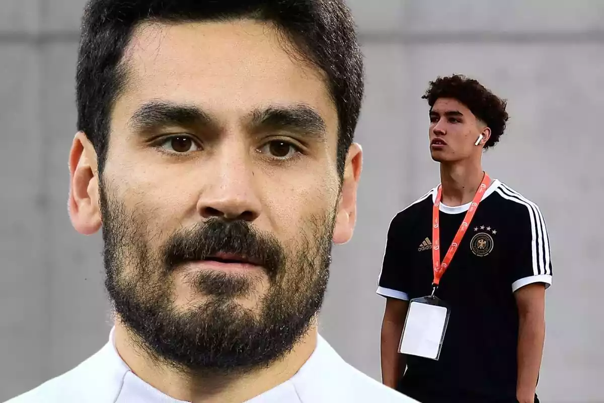 Ilkay Gündogan al costat de Noah Darvich amb les mans a les butxaques