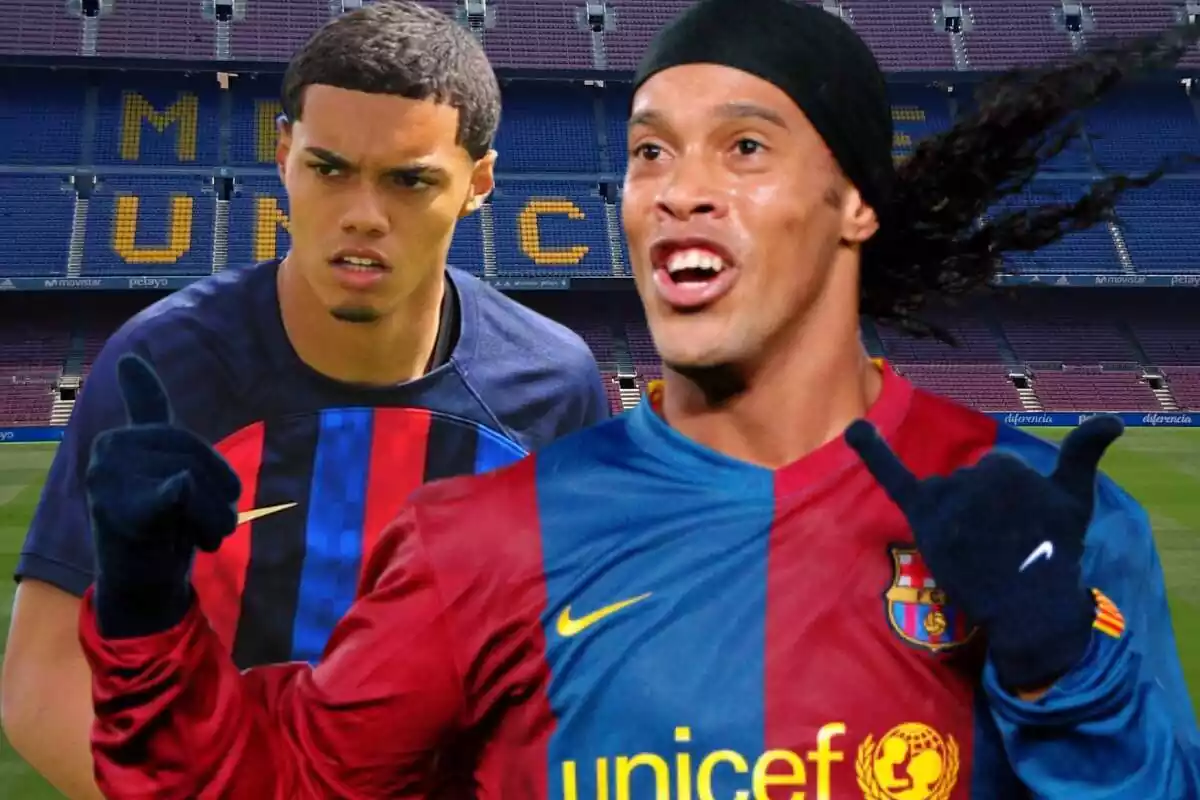 Ronaldinho fent el seu gest característic amb les mans davant del seu fill sobre el Camp Nou