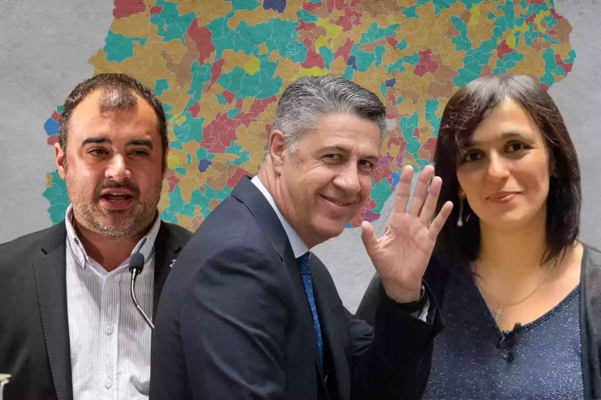 Muntatge fotogràfic amb Xavier García Albiol, Jordi Ballart i Sílvia Orriols amb un mapa de Catalunya amb els resultats de les eleccions municipals