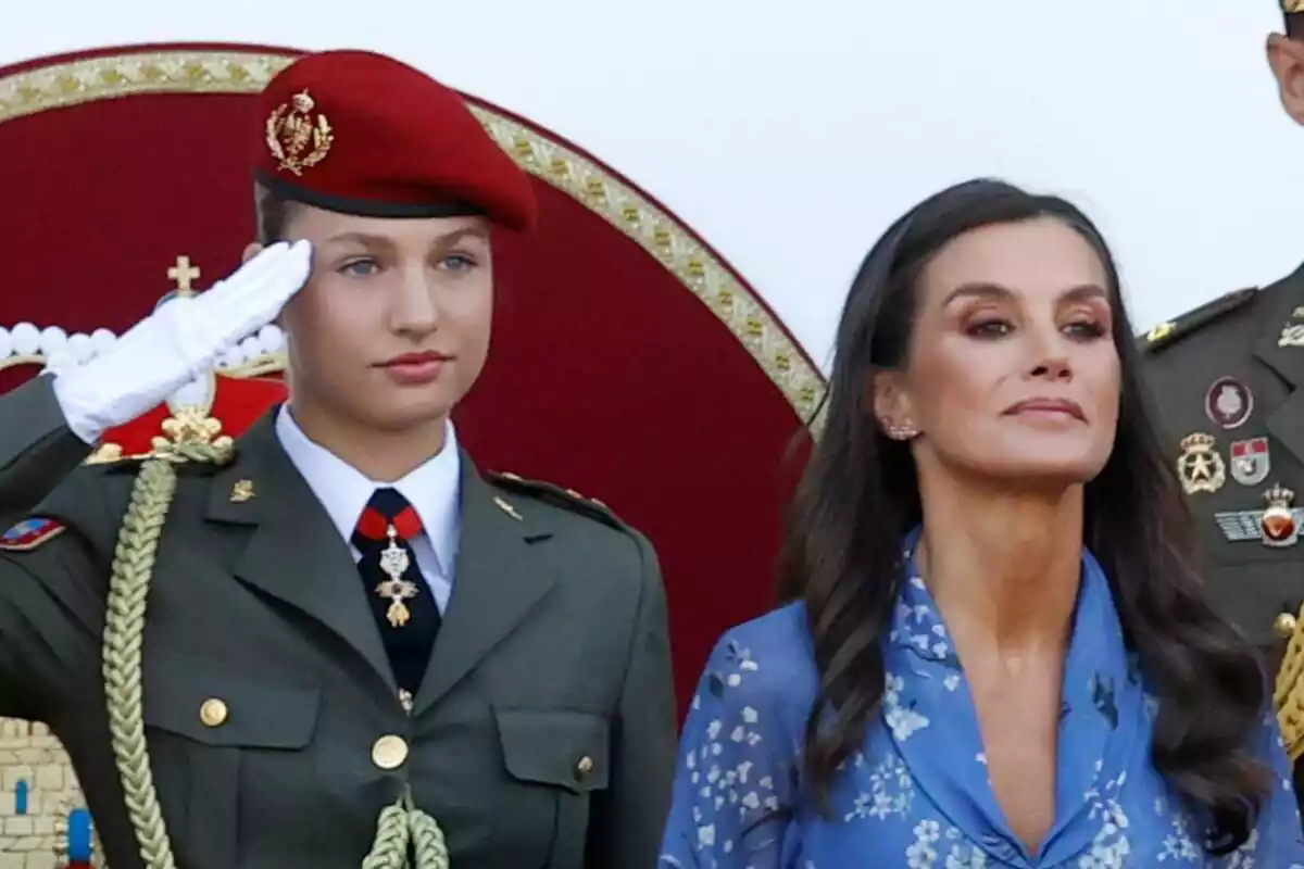 La princesa Leonor amb la seva mare, la Reina Letízia el 12 d'octubre