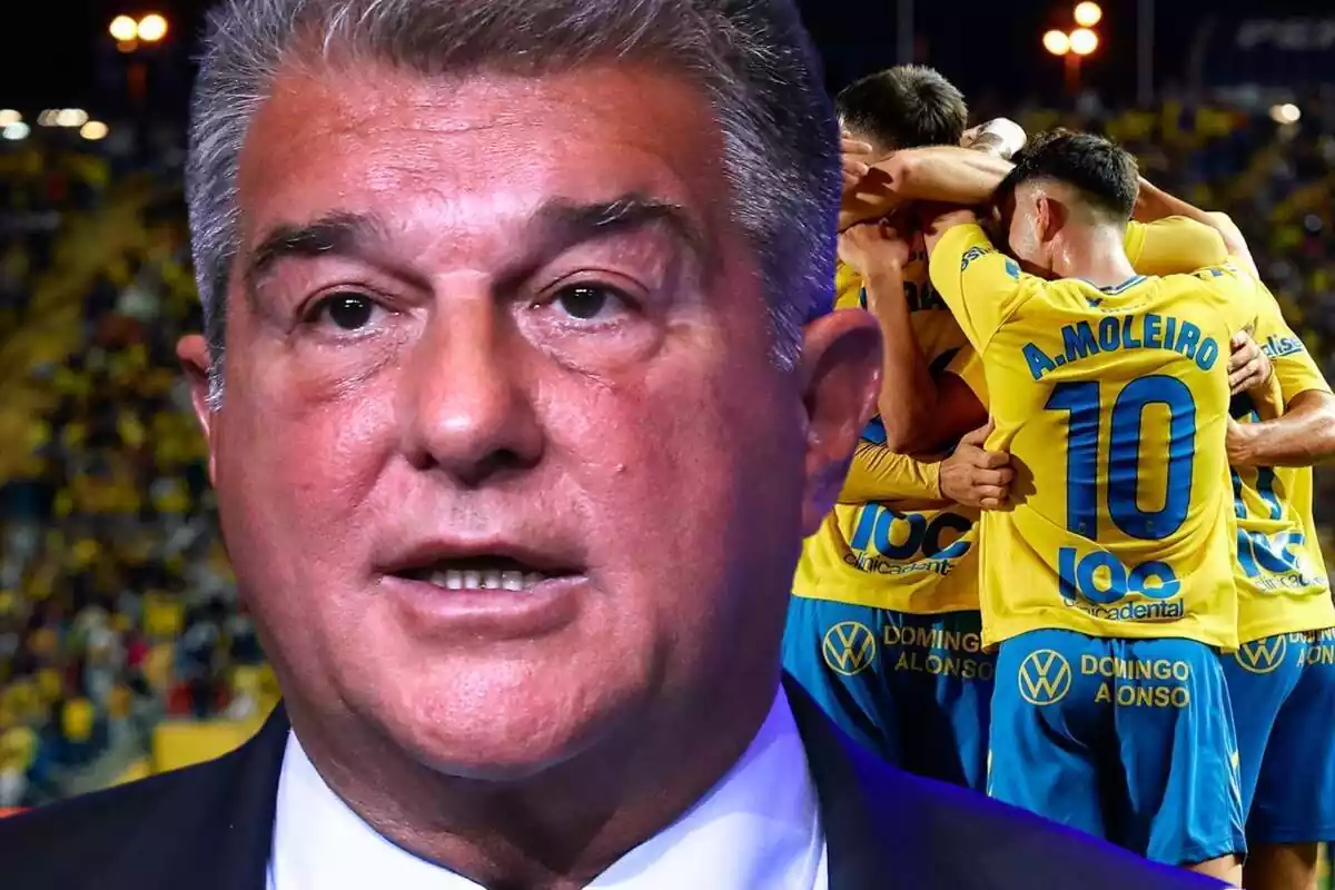 Joan Laporta mira al capdavant amb els jugadors de la UD Las Palmas celebrant un gol al fons